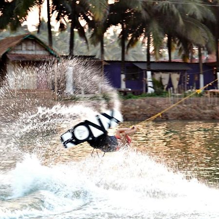 Wake Park Goa Hotel Arambol Exterior photo